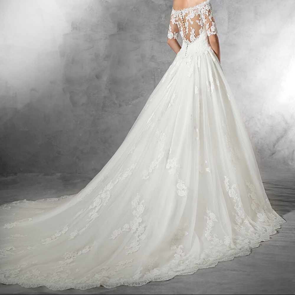 Pronovias wedding dress